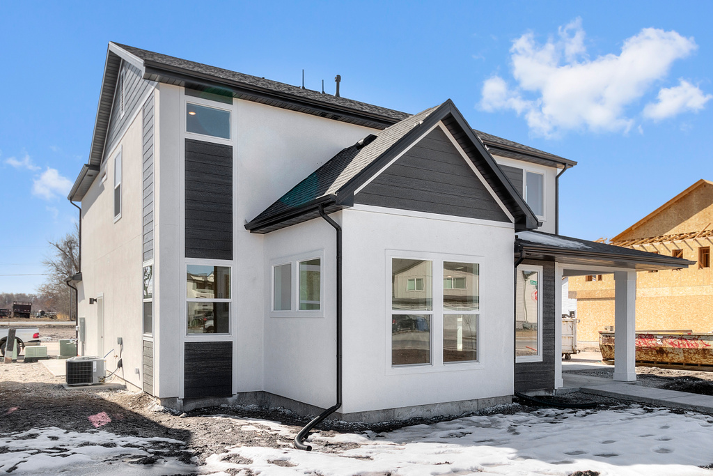 178 W 3175 S #619 Nibley, UT 84321