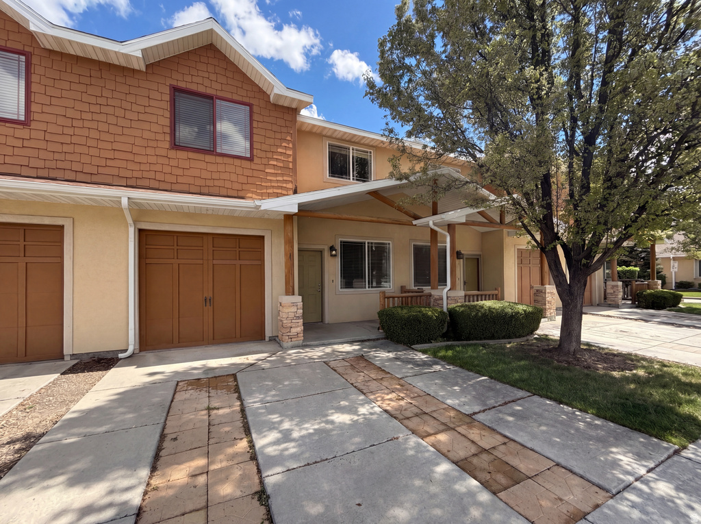 6729 S PINE LANDING WAY West Jordan, UT 84084