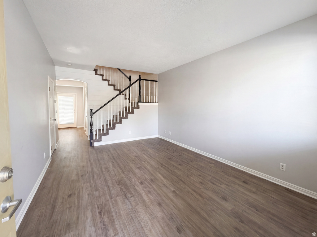 6729 S PINE LANDING WAY West Jordan, UT 84084