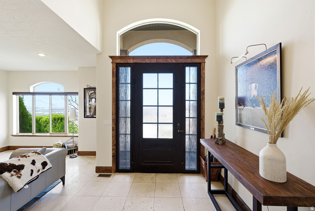 1130 N TWICKENHAM DR Salt Lake City, UT 84103