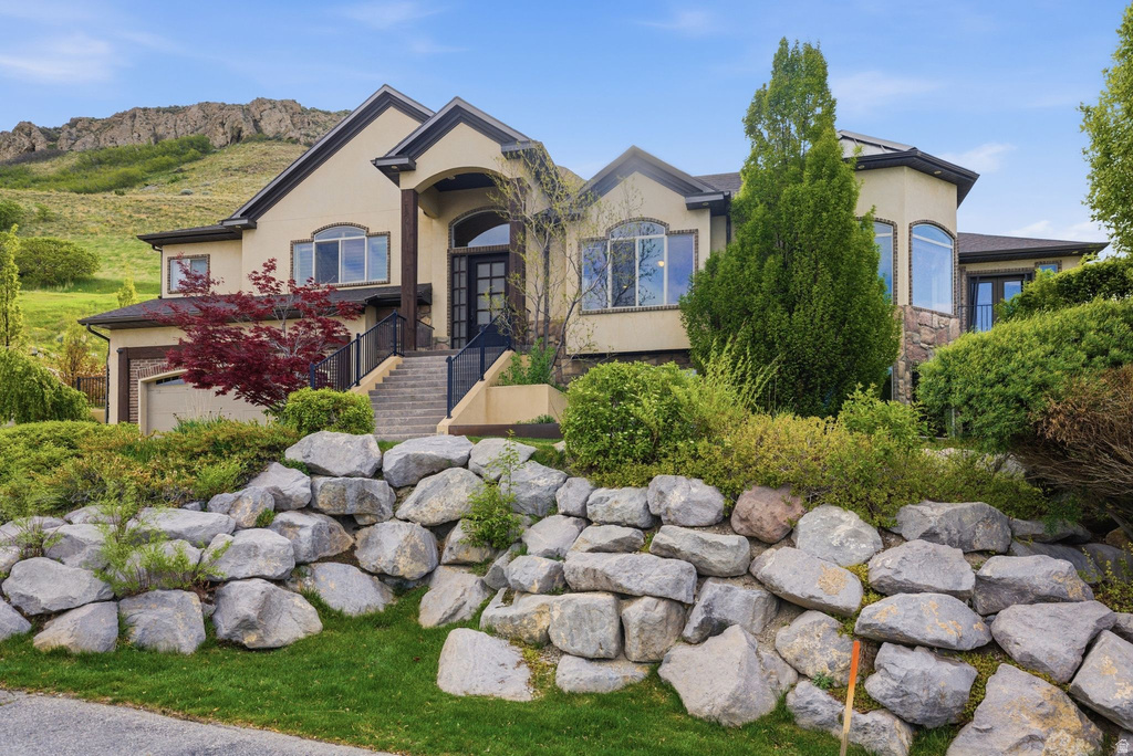 1130 N TWICKENHAM DR Salt Lake City, UT 84103