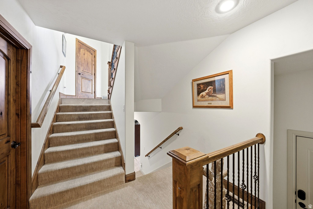 1130 N TWICKENHAM DR Salt Lake City, UT 84103