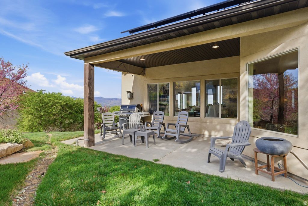 1130 N TWICKENHAM DR Salt Lake City, UT 84103