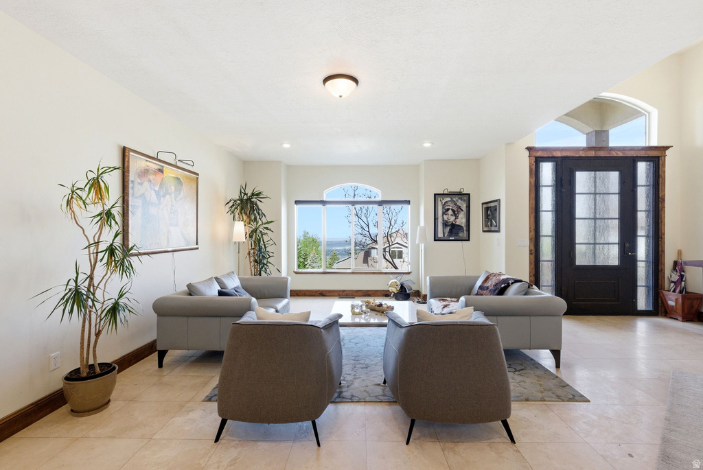 1130 N TWICKENHAM DR Salt Lake City, UT 84103