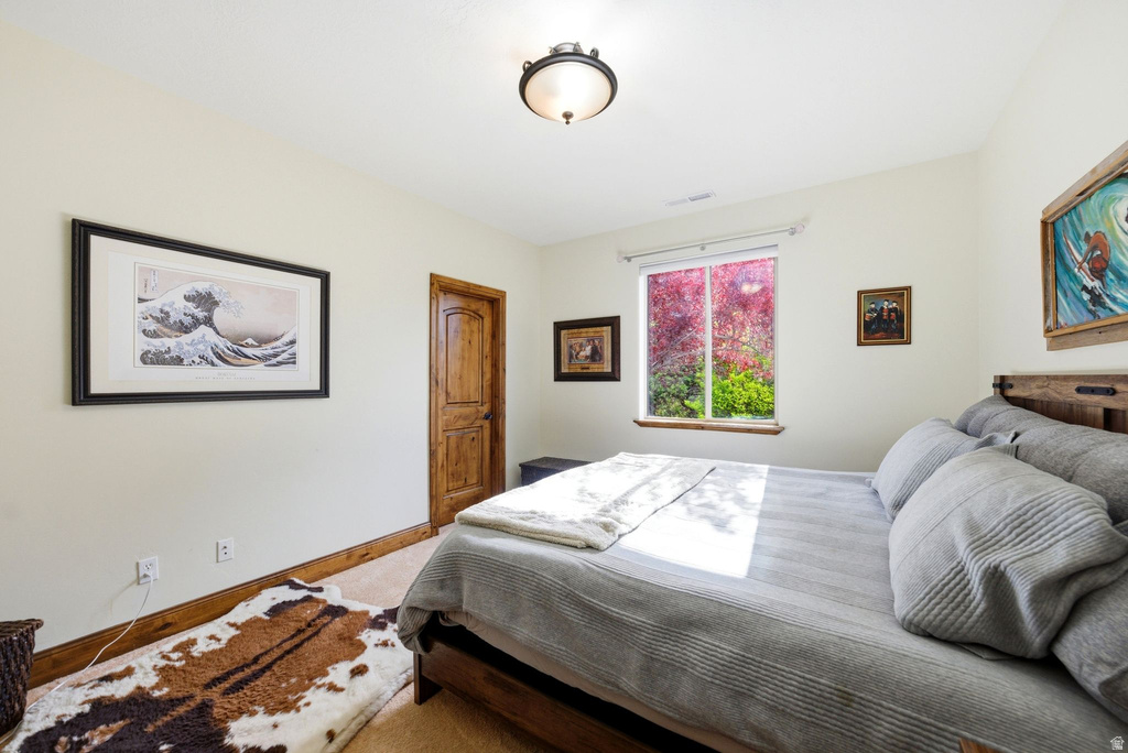 1130 N TWICKENHAM DR Salt Lake City, UT 84103