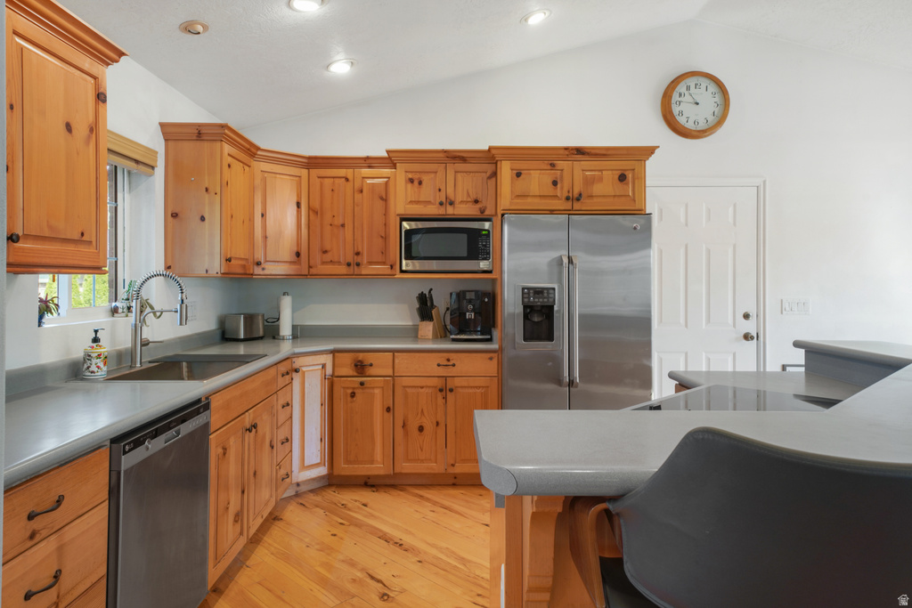 1418 N 700 W Lehi, UT 84043