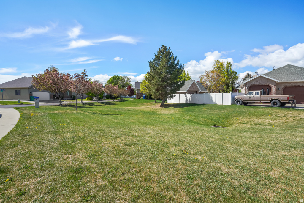 1418 N 700 W Lehi, UT 84043