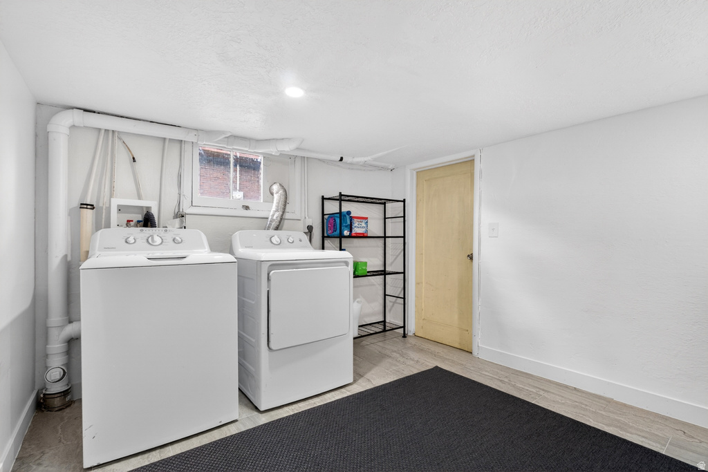 2572 S POLK AVE Ogden, UT 84401