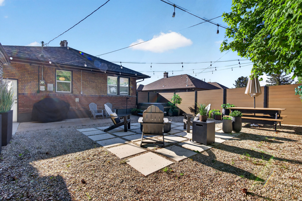 2572 S POLK AVE Ogden, UT 84401