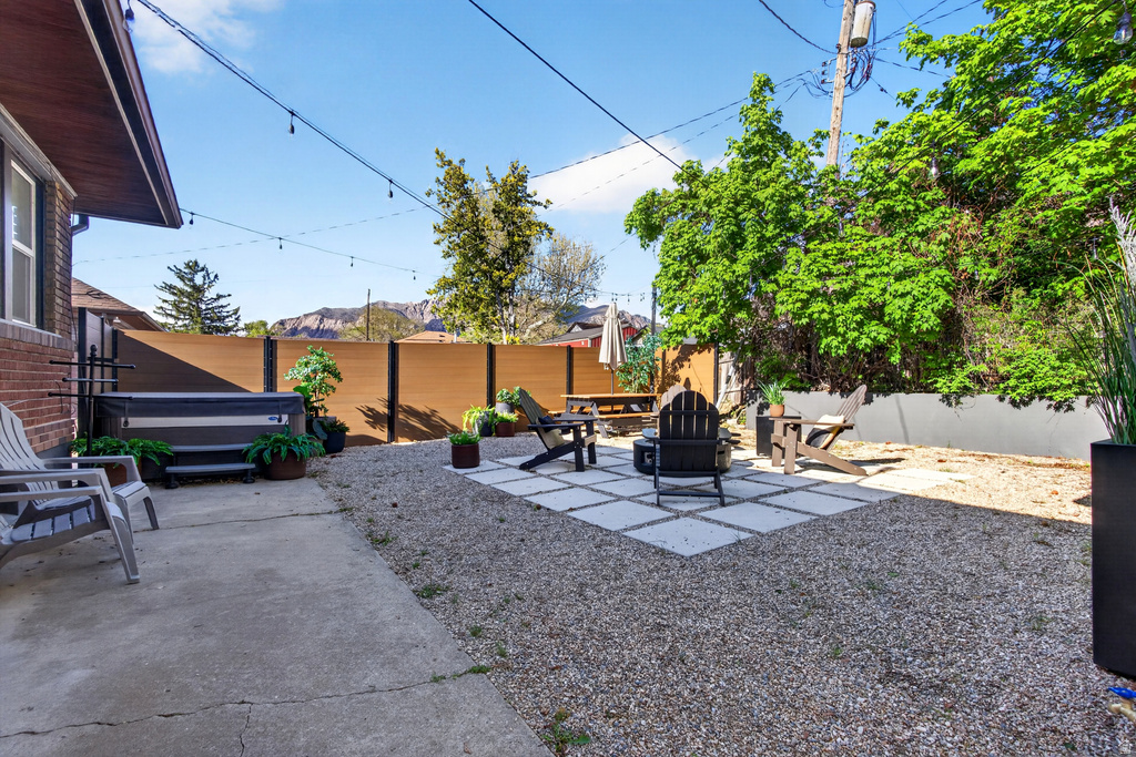 2572 S POLK AVE Ogden, UT 84401