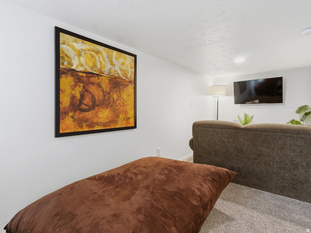 2572 S POLK AVE Ogden, UT 84401