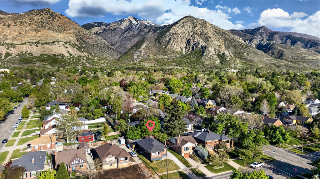 2572 S POLK AVE Ogden, UT 84401