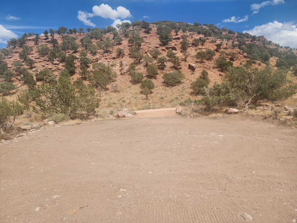 1421 N FOOTHILL DR Paragonah, UT 84760