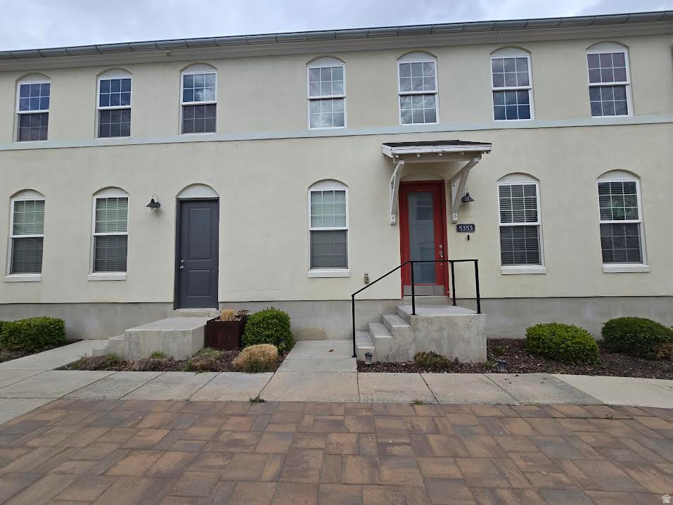 5353 W KOBAL LN South Jordan, UT 84009