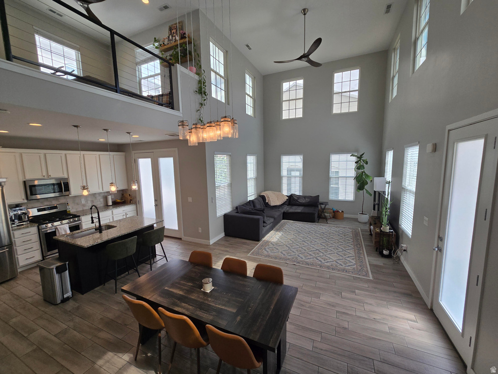 5353 W KOBAL LN South Jordan, UT 84009