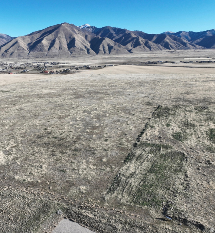 2540  400 ST Tooele, UT 84074