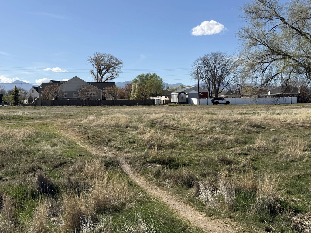 9611 S 2200 W South Jordan, UT 84095