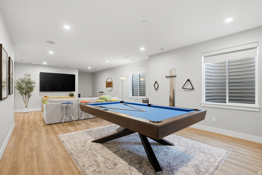 2011 E BEVERLY DR Holladay, UT 84117