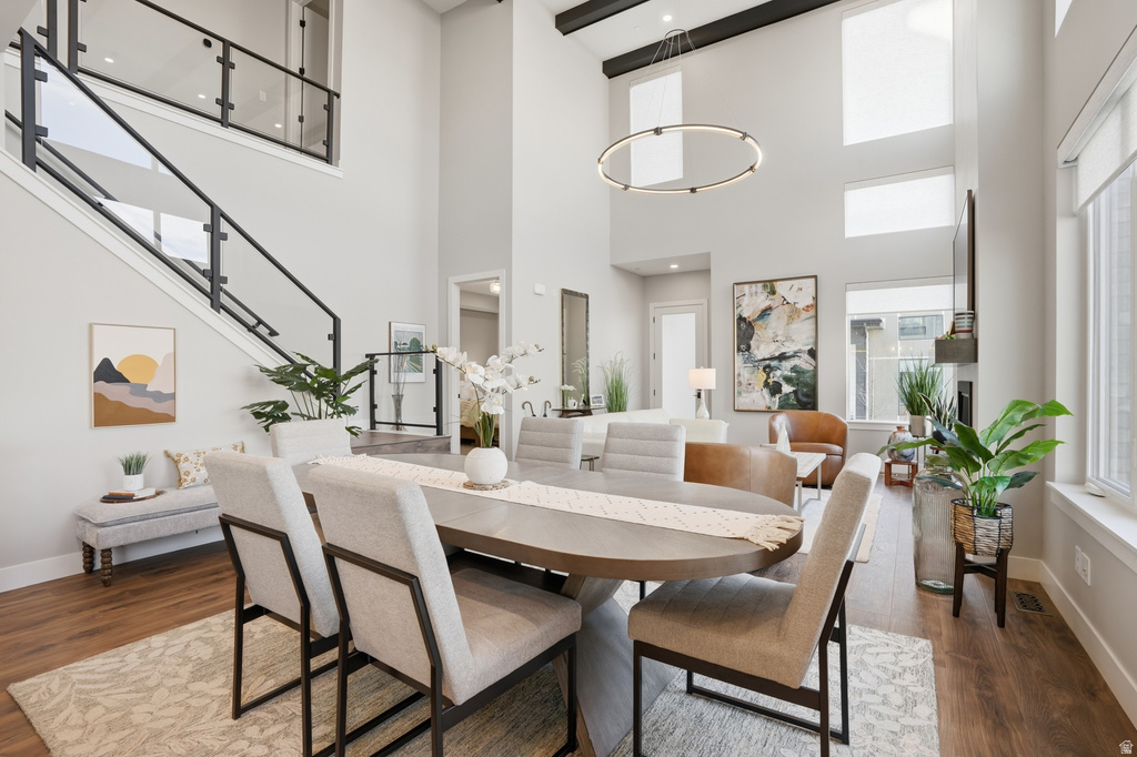 2011 E BEVERLY DR Holladay, UT 84117