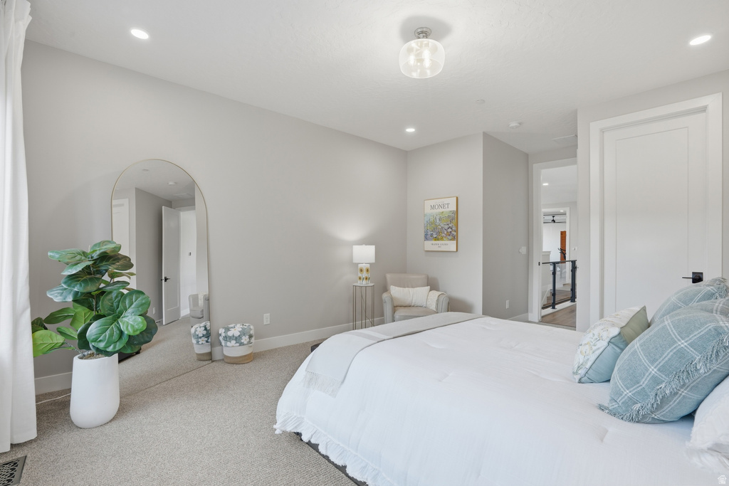 2011 E BEVERLY DR Holladay, UT 84117