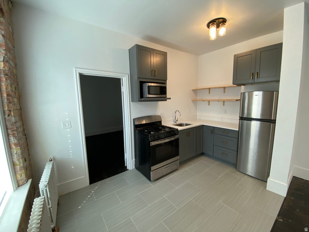 251 E 300 S Springville, UT 84663