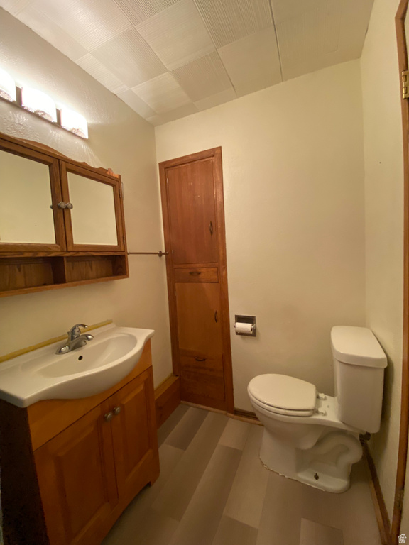 251 E 300 S Springville, UT 84663