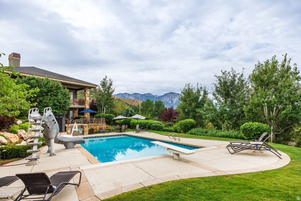 2076 S SCENIC CIR Salt Lake City, UT 84109