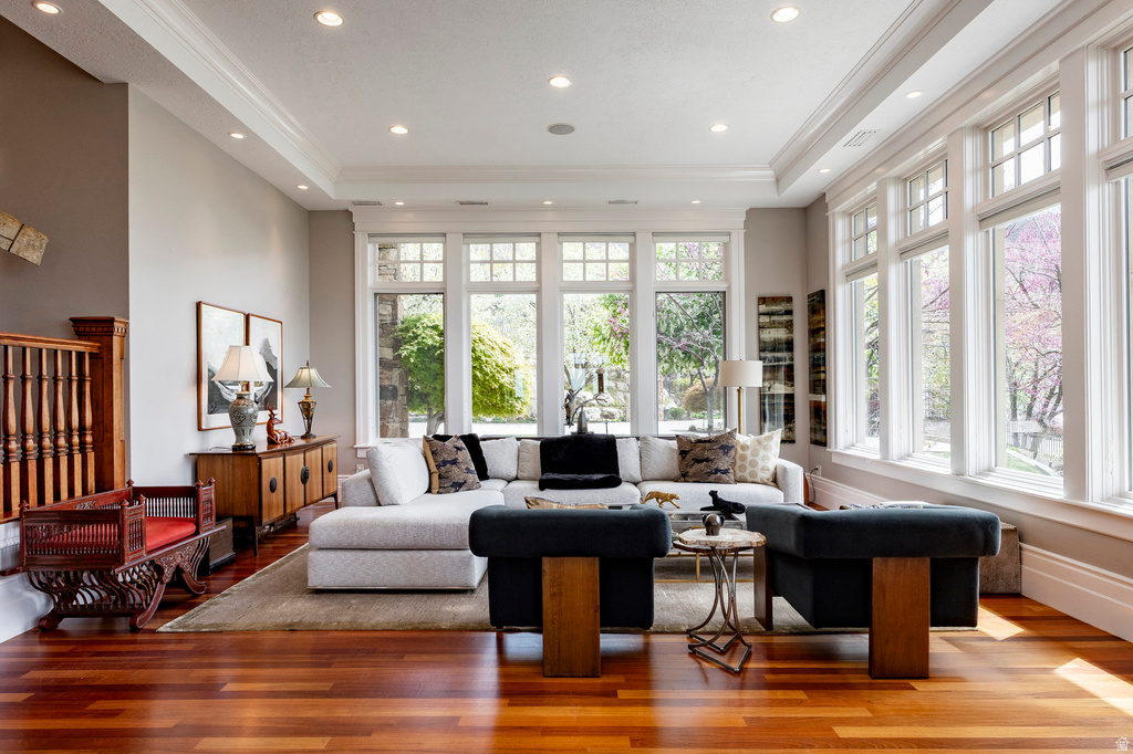 2076 S SCENIC CIR Salt Lake City, UT 84109