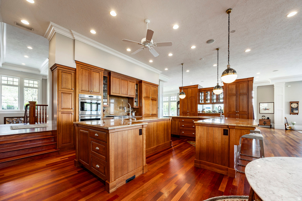 2076 S SCENIC CIR Salt Lake City, UT 84109