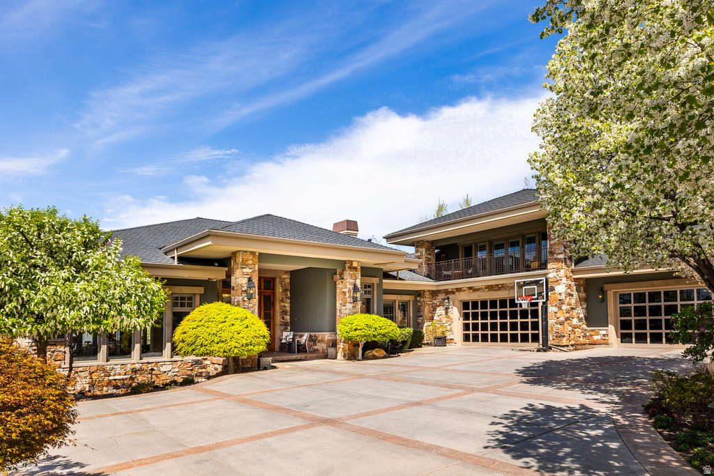 2076 S SCENIC CIR Salt Lake City, UT 84109