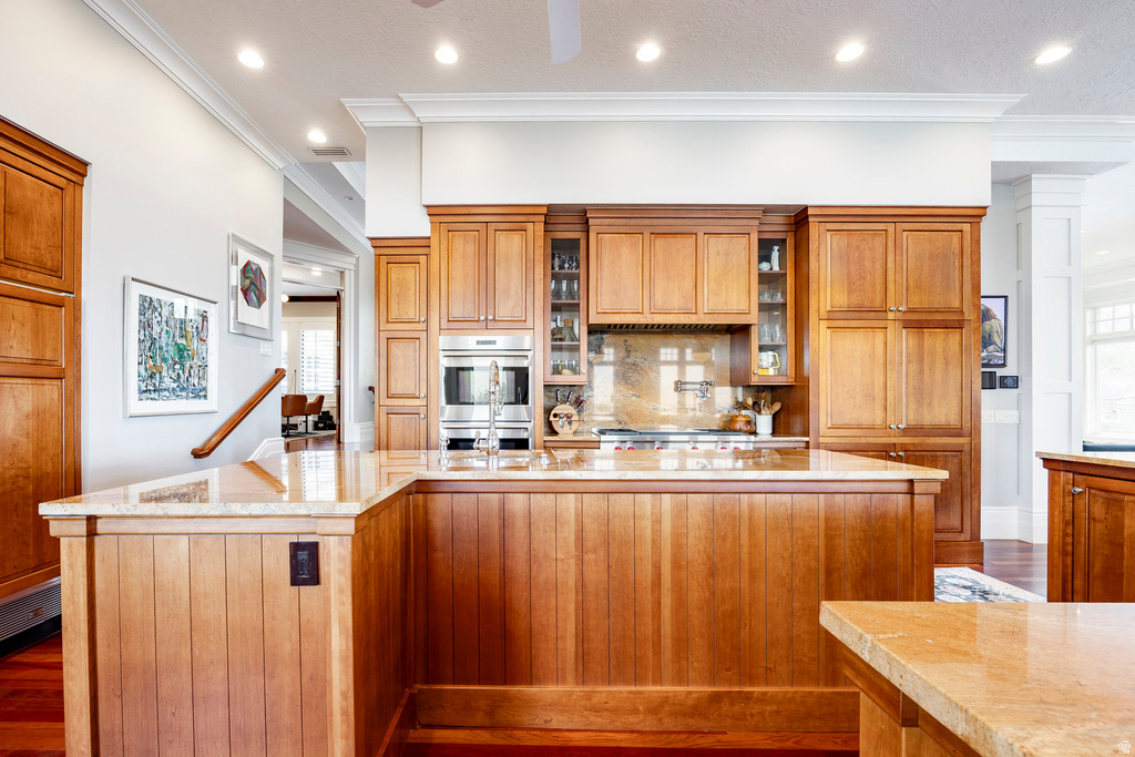 2076 S SCENIC CIR Salt Lake City, UT 84109