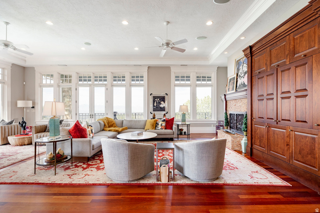 2076 S SCENIC CIR Salt Lake City, UT 84109