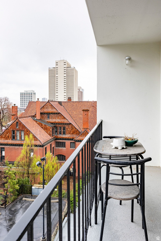 8 E HILLSIDE AVE #506 Salt Lake City, UT 84103