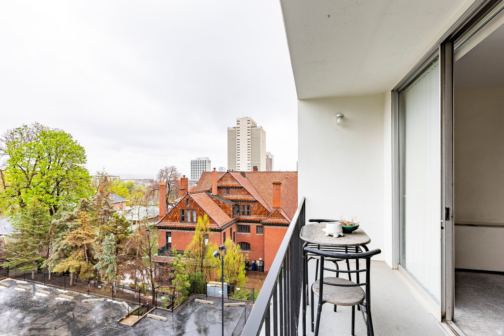 8 E HILLSIDE AVE #506 Salt Lake City, UT 84103