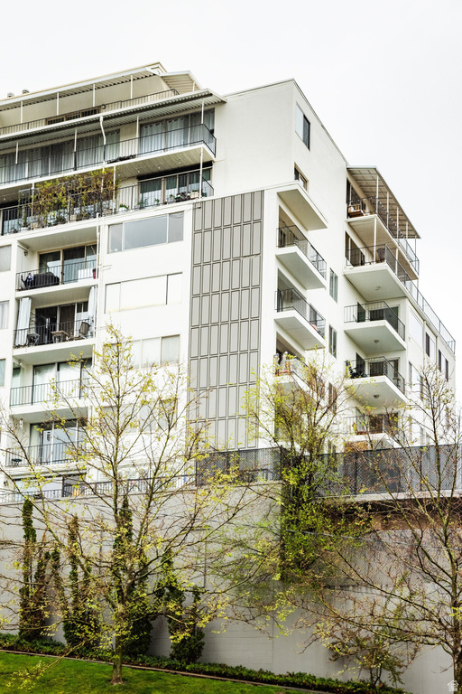 8 E HILLSIDE AVE #506 Salt Lake City, UT 84103