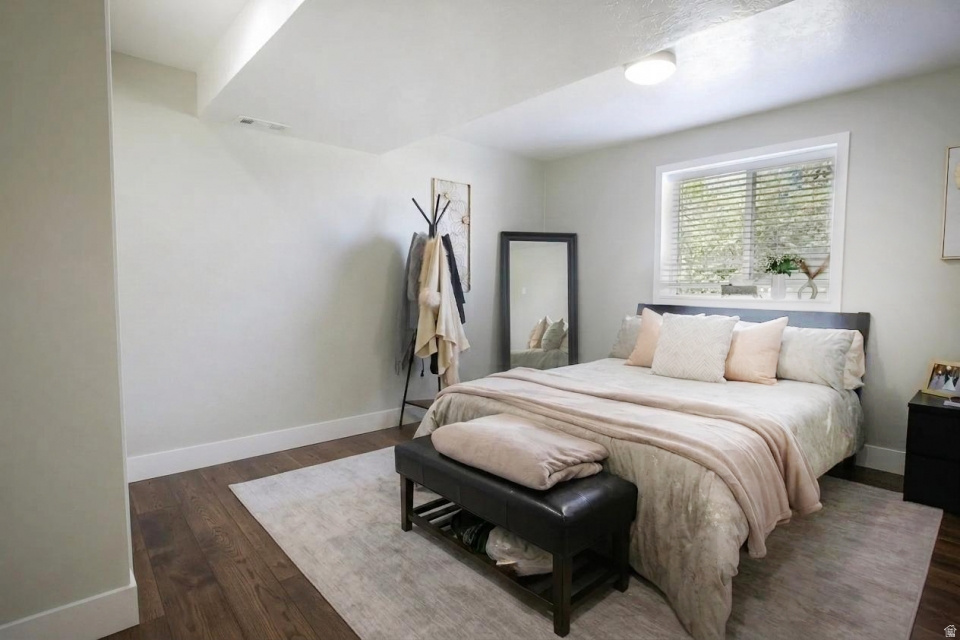 1528 S 1600 W Woods Cross, UT 84087