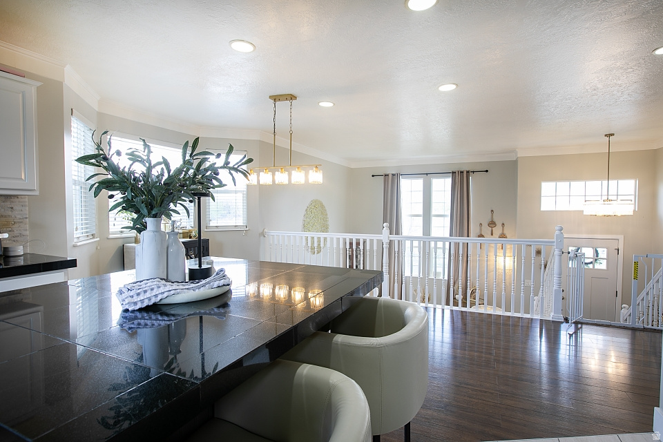 1528 S 1600 W Woods Cross, UT 84087