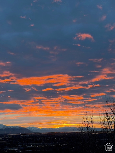 512 S 850 E Centerville, UT 84014