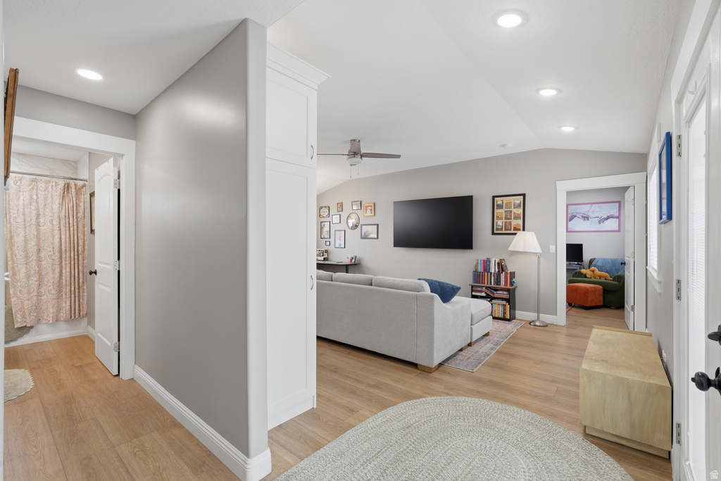 512 S 850 E Centerville, UT 84014