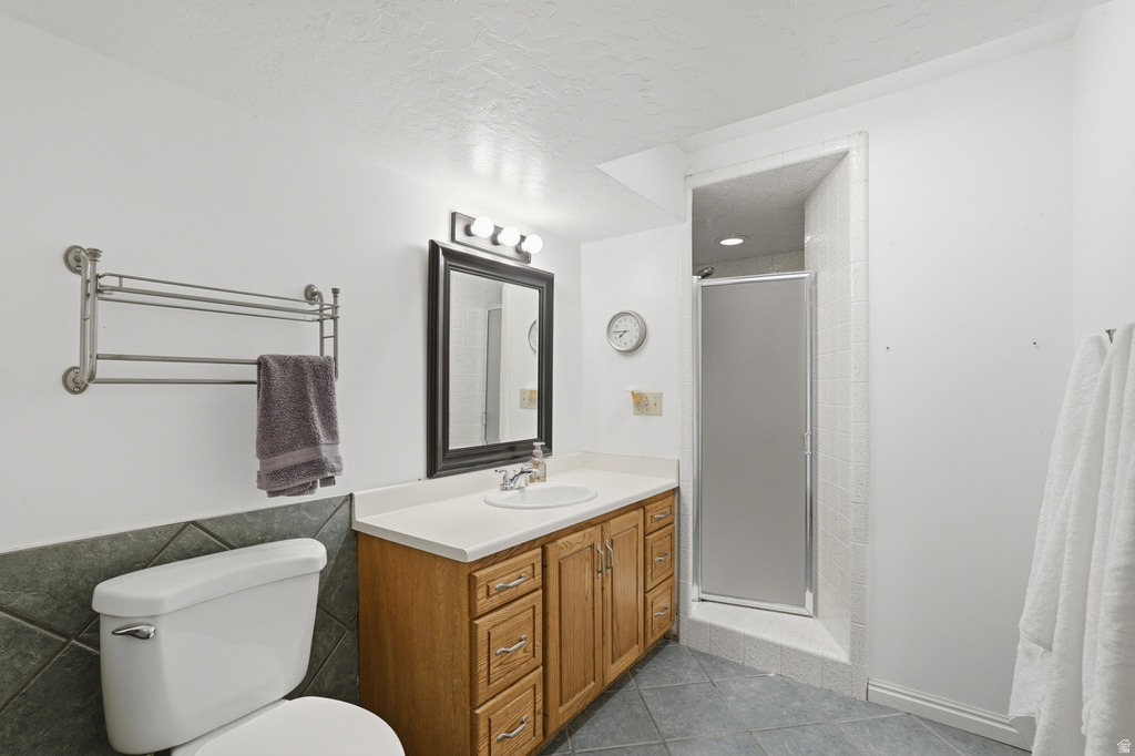 512 S 850 E Centerville, UT 84014