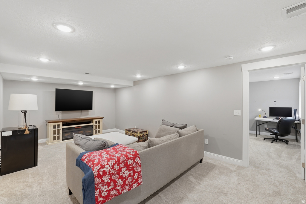 512 S 850 E Centerville, UT 84014