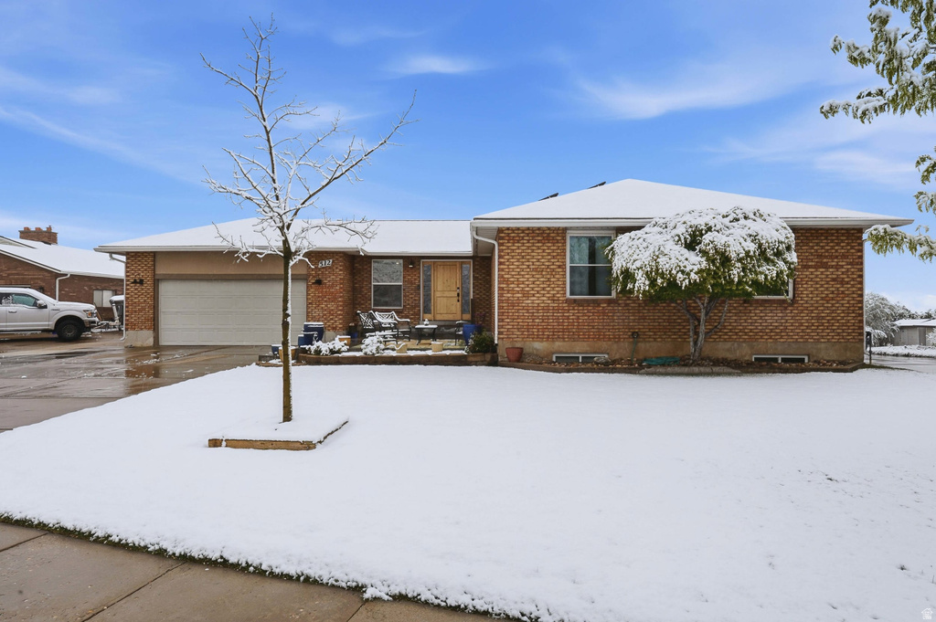 512 S 850 E Centerville, UT 84014