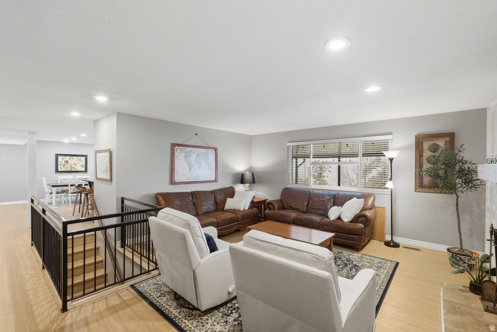 512 S 850 E Centerville, UT 84014