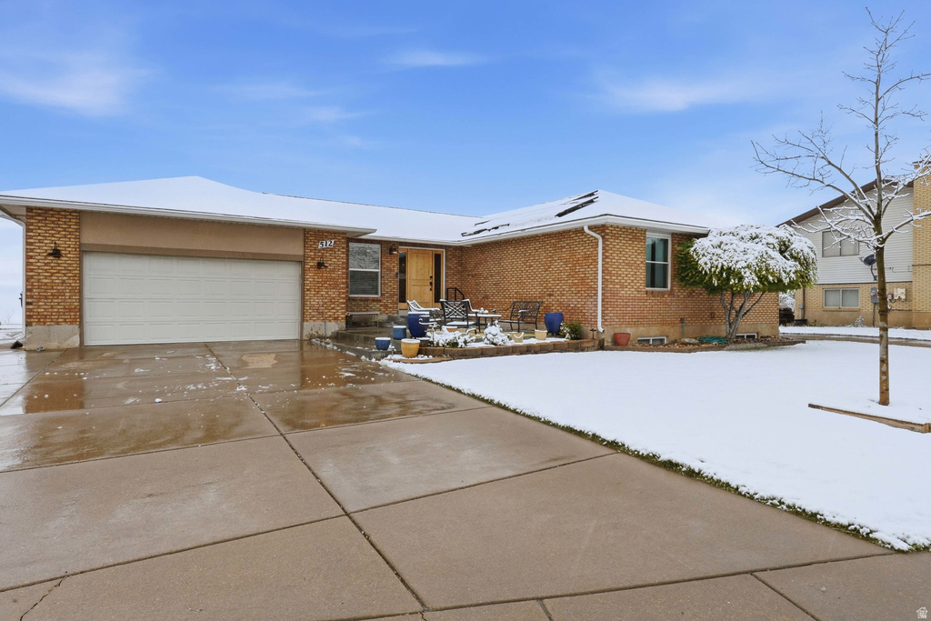 512 S 850 E Centerville, UT 84014