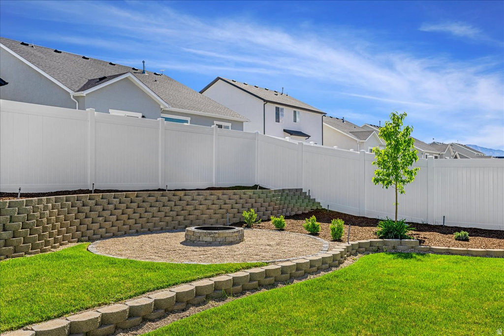 577 W 1410 N Tooele, UT 84074