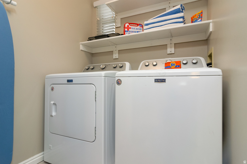 8234 S WASATCH GROVE LN Salt Lake City, UT 84121