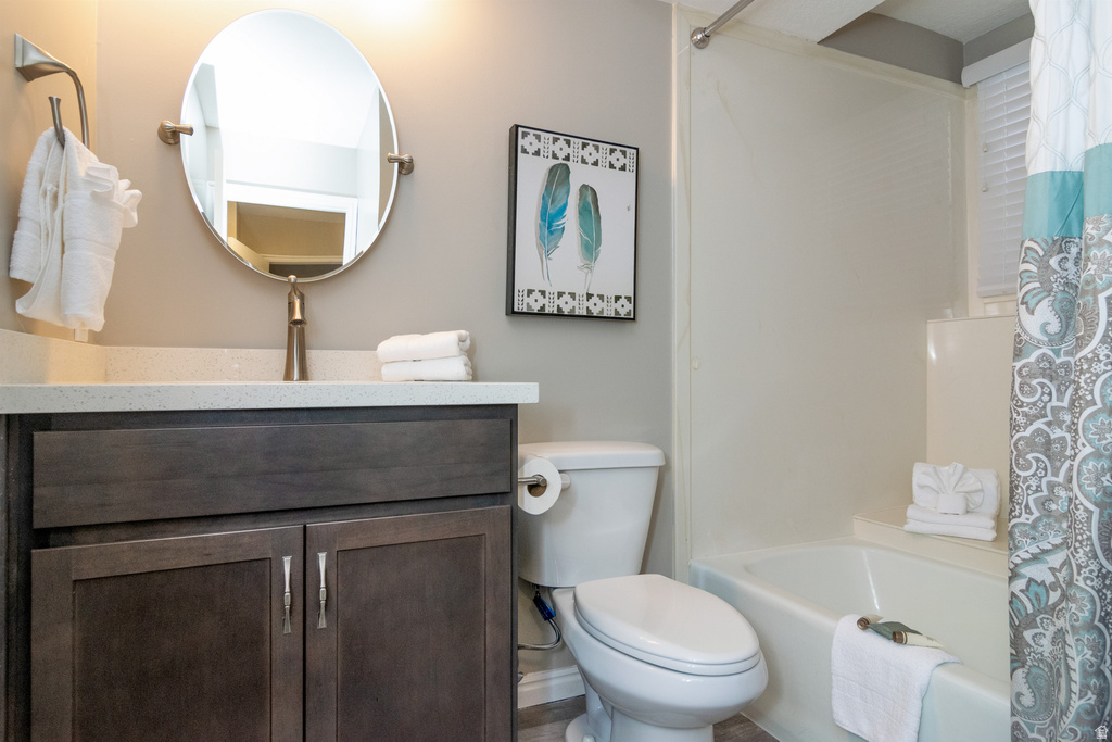 8234 S WASATCH GROVE LN Salt Lake City, UT 84121