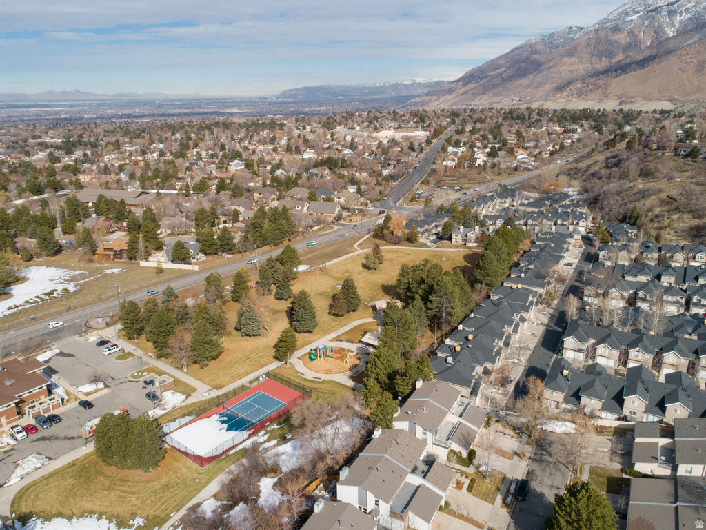 8234 S WASATCH GROVE LN Salt Lake City, UT 84121