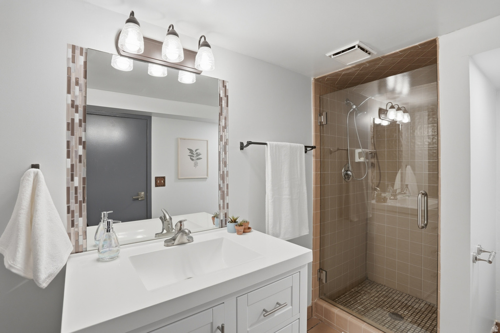 1804 E RAMONA AVE Salt Lake City, UT 84108