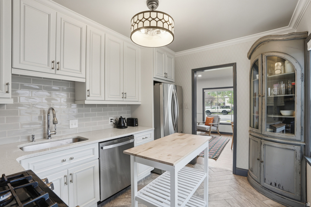 1804 E RAMONA AVE Salt Lake City, UT 84108